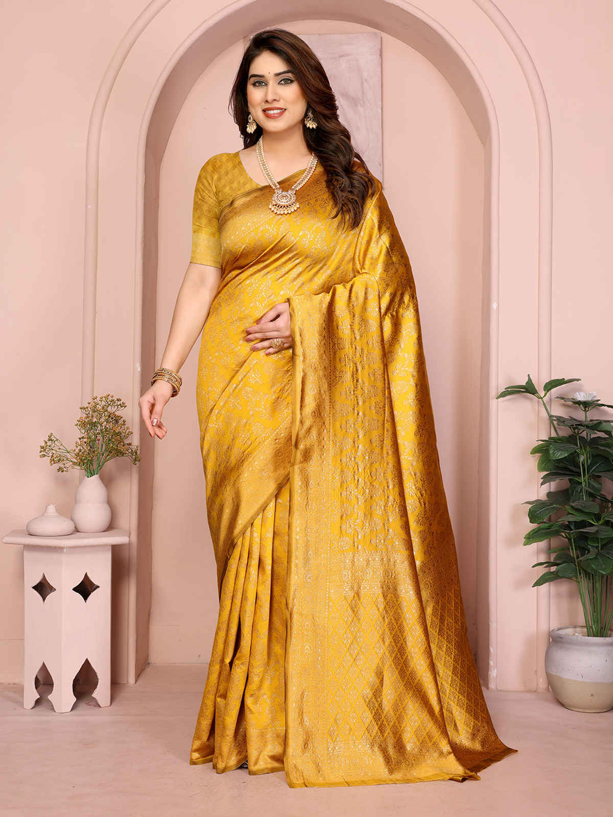 Hema Silk Mills Women Woven Banrasi Silk Blend Saree | Gold