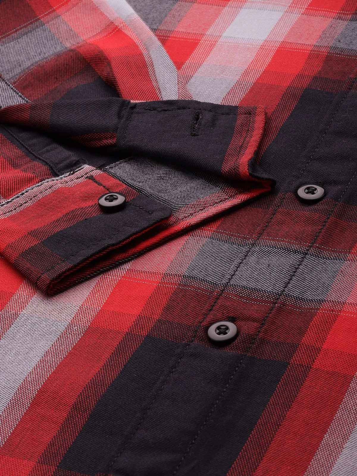 The Indian Garage Co Men's Slim Fit Checked Casual Shirt | Black - L