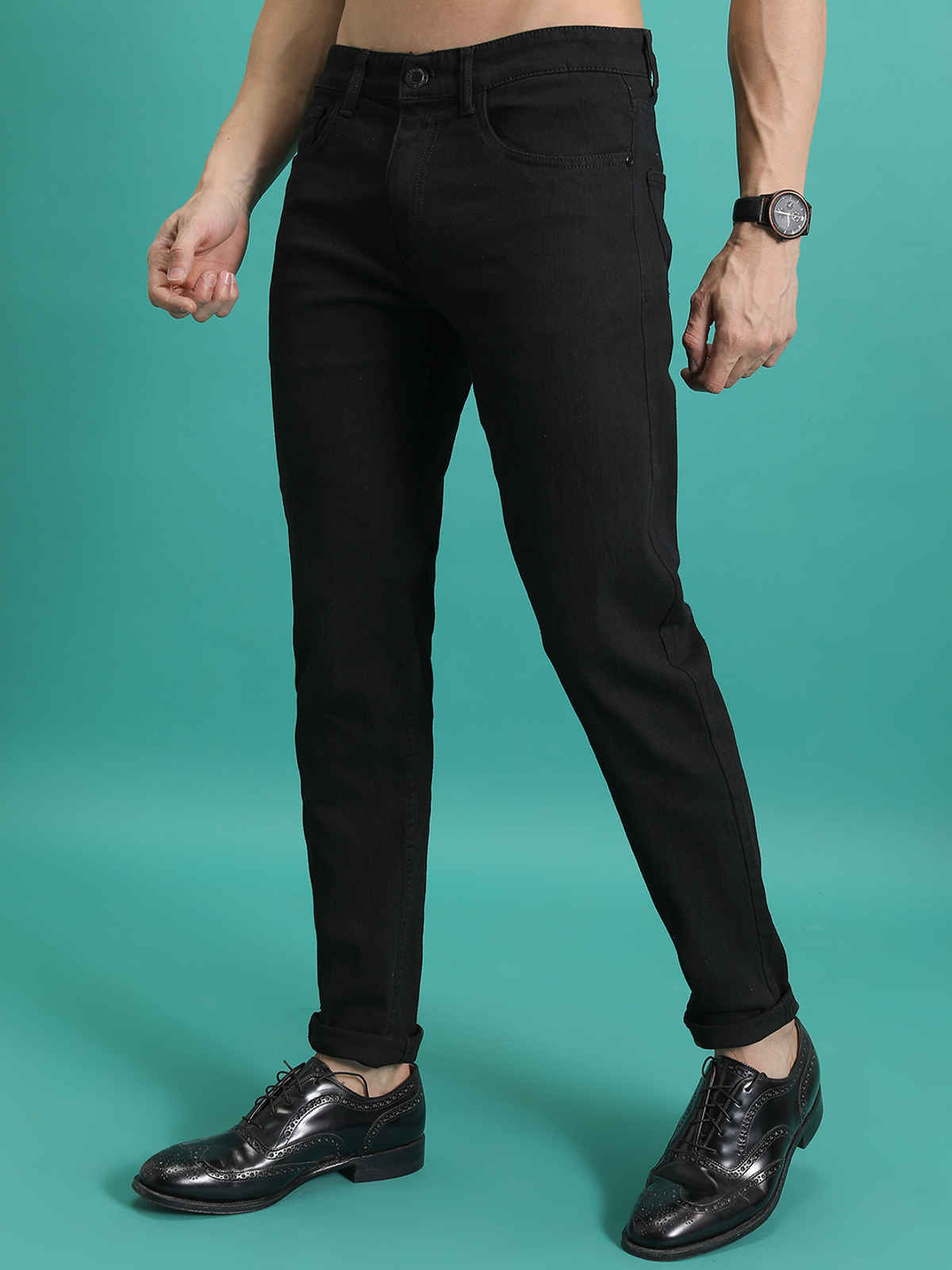 Highlander Men's Tapered Fit Clean Look Stretchable Jeans | Black - 30