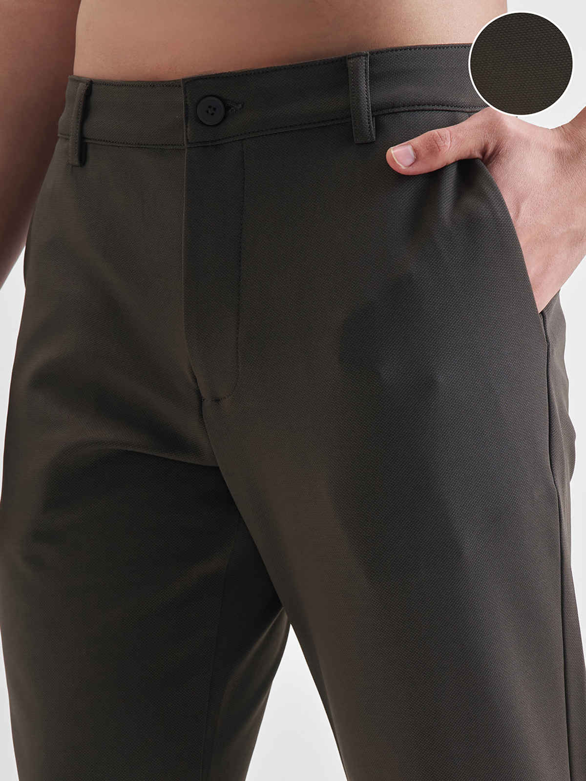 HIGHLANDER Men's Tapered Fit Mid-Rise Chinos Trousers | Charcoal | 34 in