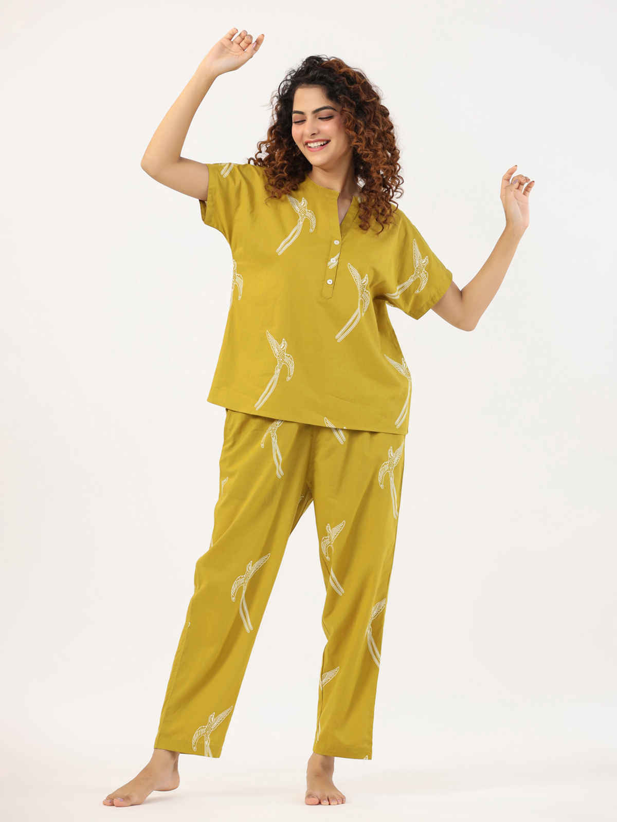 Sanskrutihomes Graphic Printed Pure Cotton Night Suit | Yellow - S