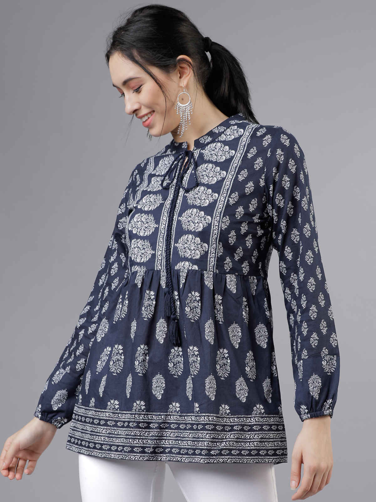 Vishudh Women Navy Blue & White Printed Tunic