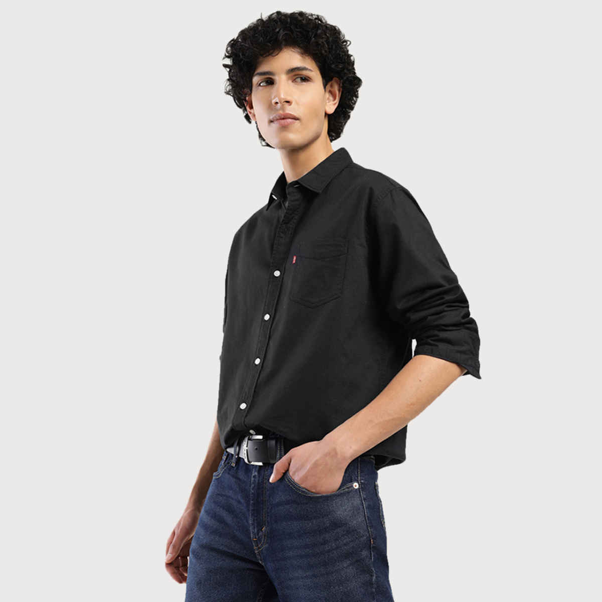 Levi's Men's 100% BCI Cotton Oxford Shirt | Black - XL
