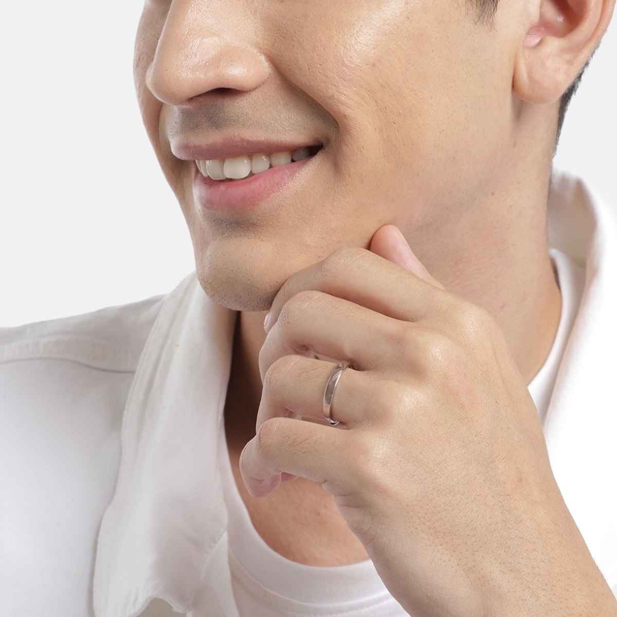 Zavya Rhodium Plated 925 Sterling Silver Ring