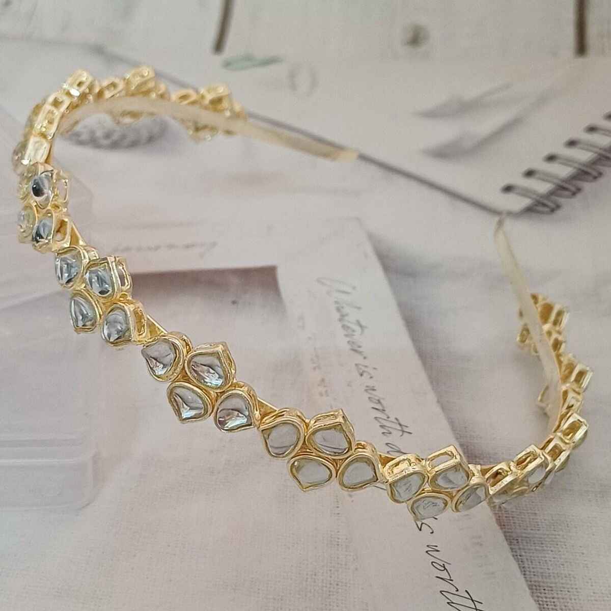 Hairband 4 Petal Flower Gold
