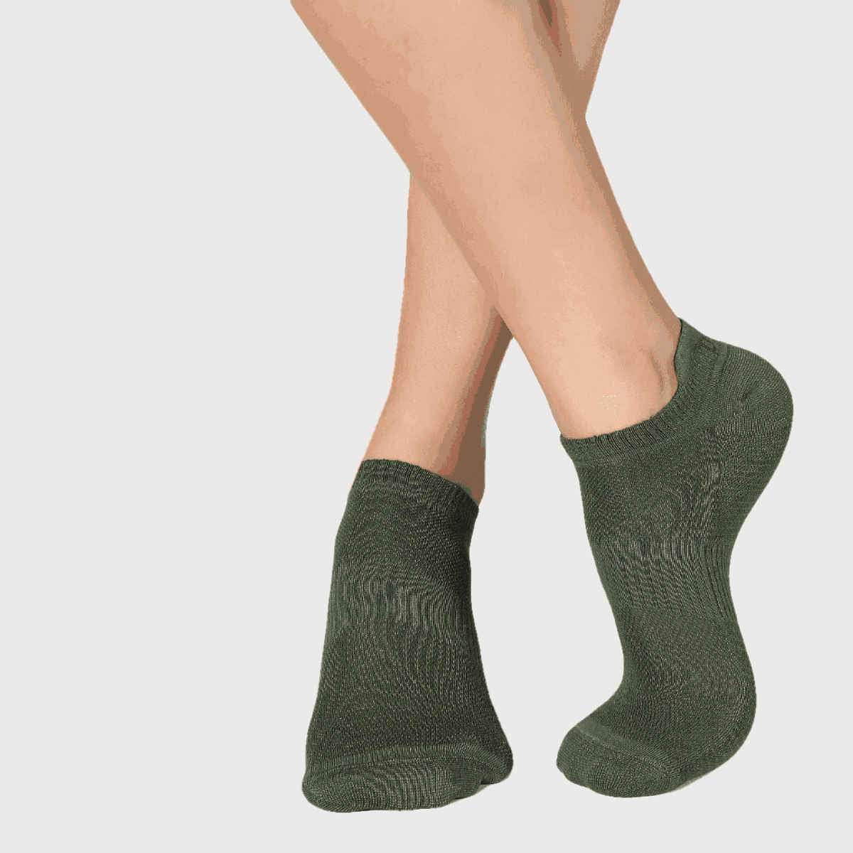 DaMENSCH Men's Aloe-Soft Below Ankle Solid Socks | Colour May vary