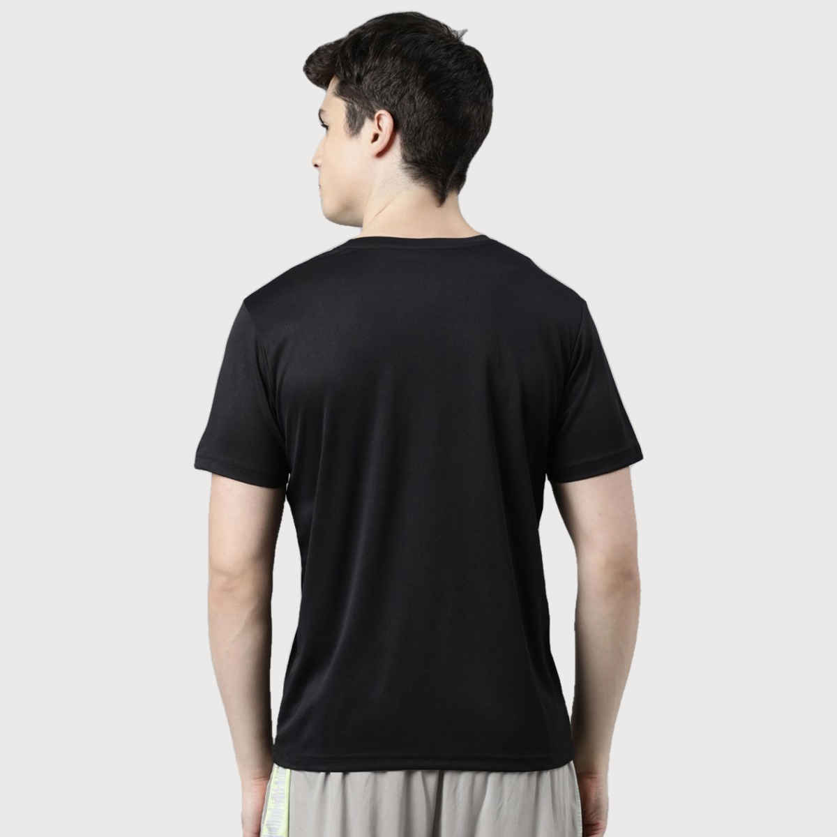 Pepe Jeans Mens Black Dry Fit T-Shirt  - Pack of 1 (XXL) Comfort Fit, Soft Fabric, Breathable