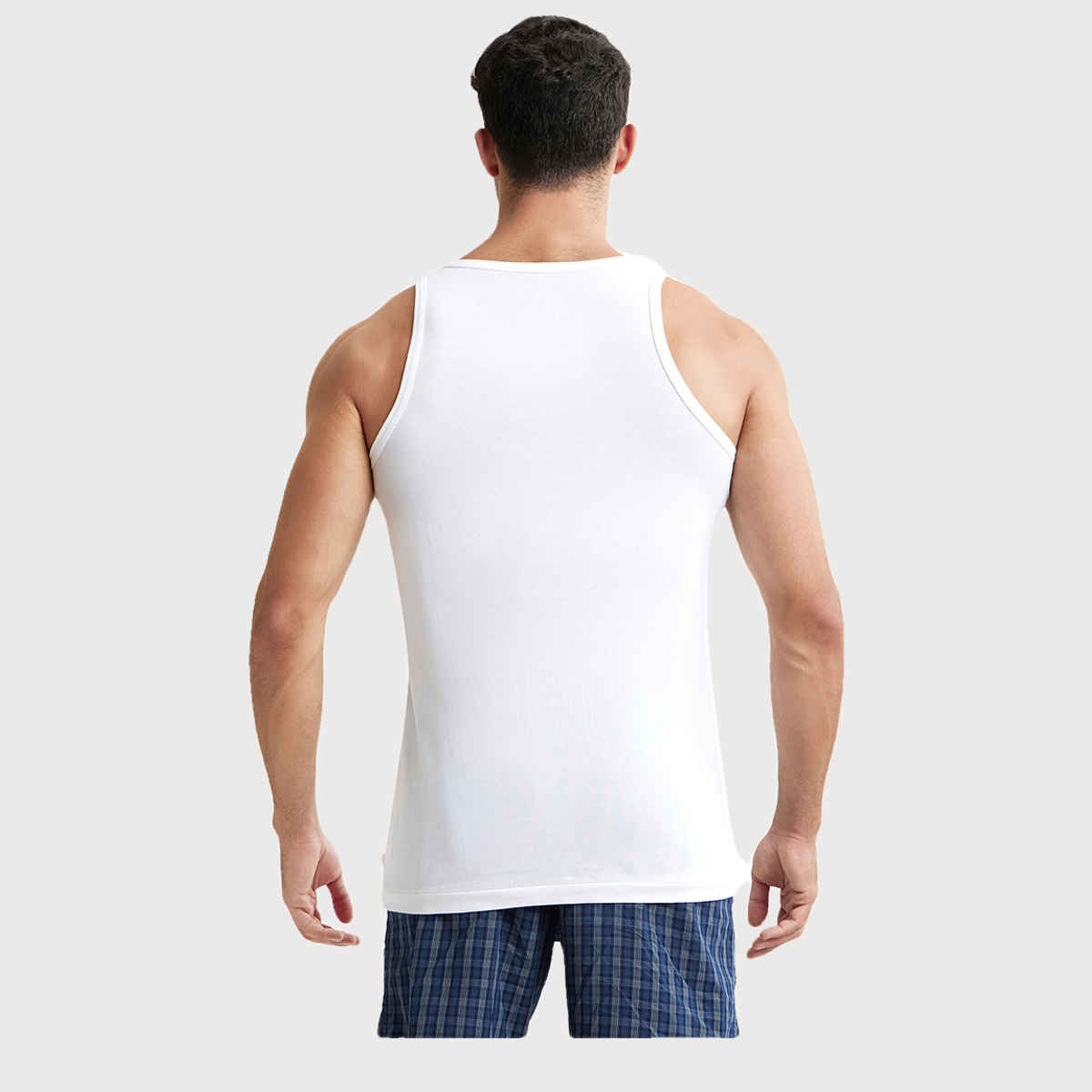Jockey 8820 Men's Super Combed Cotton Round Neck Vest|Extended Length|Easy Tuck|PO3 | White-L