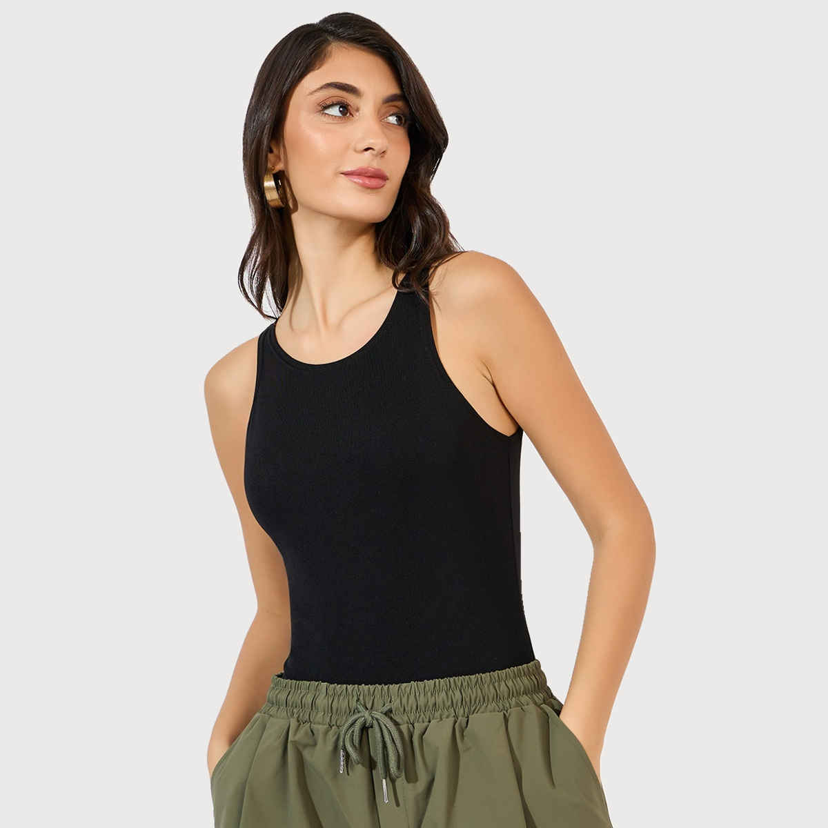 Styli Women's Ribbed Knit Fitted Bodysuit | Black - L