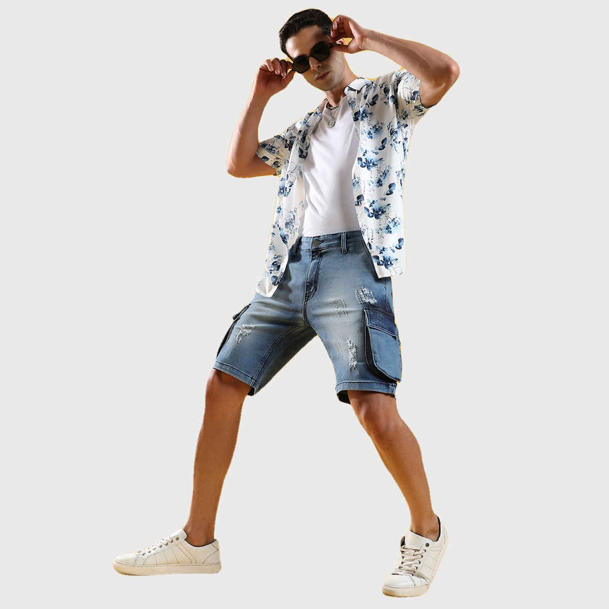 Campus Sutra Men's Distressed Cargo Denim Shorts | Blue - 28