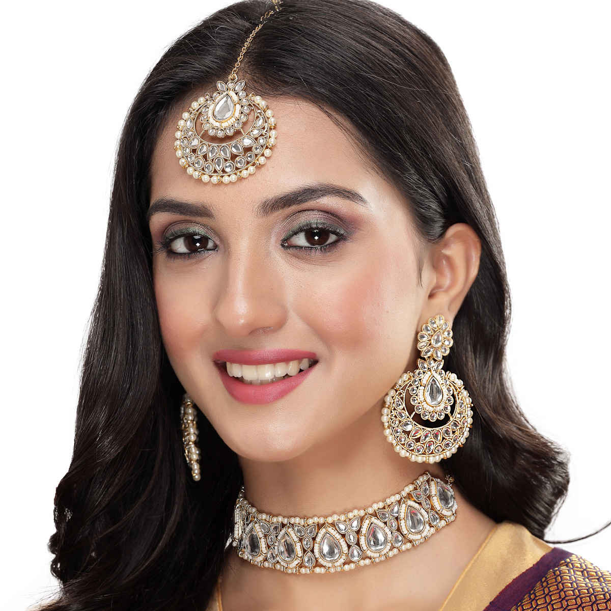 Sukkhi Fashionable Gold Plated White Kundan & Beads Studded Choker Necklace Set