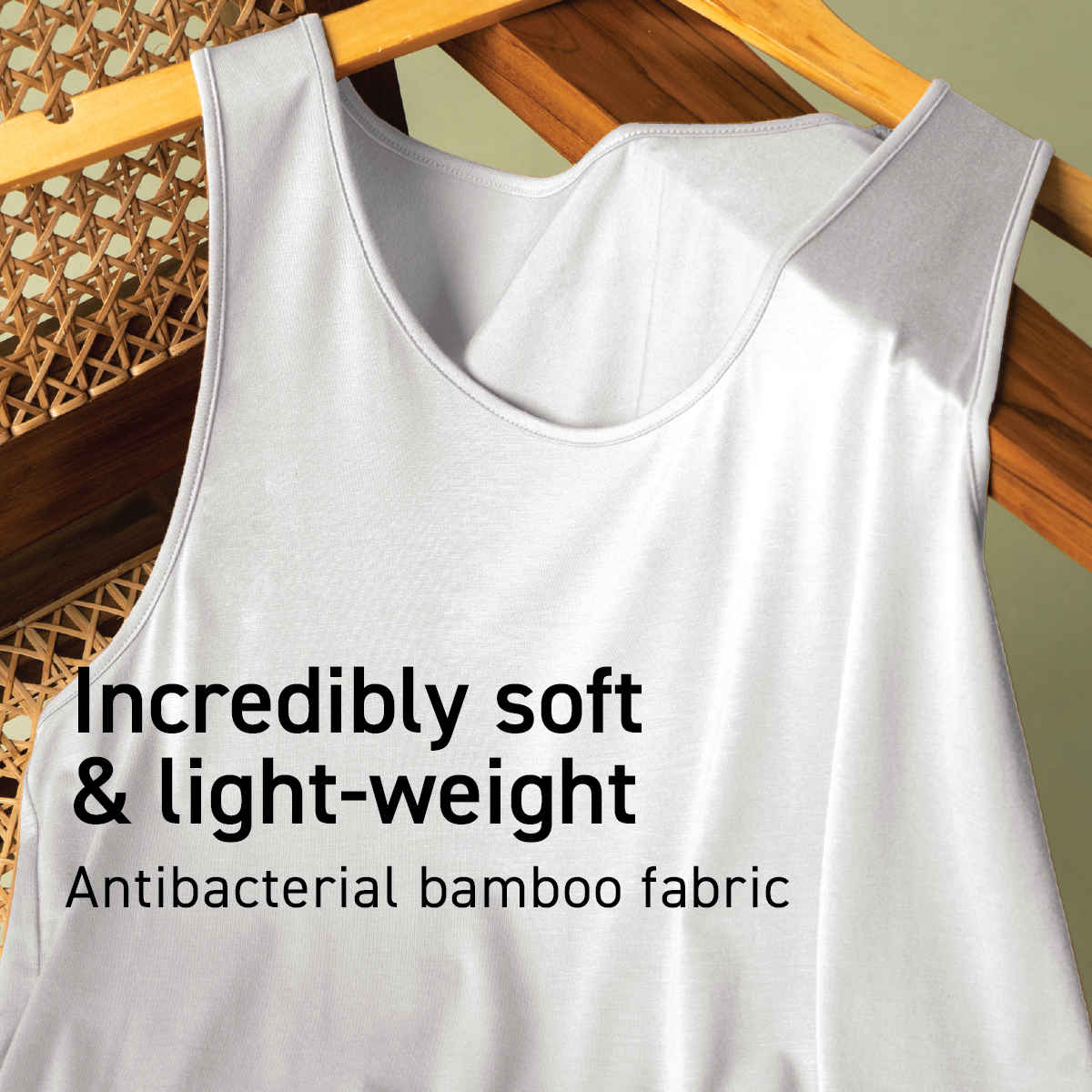 DaMENSCH Men's Super-Soft Bamboo Round Vest | White - L