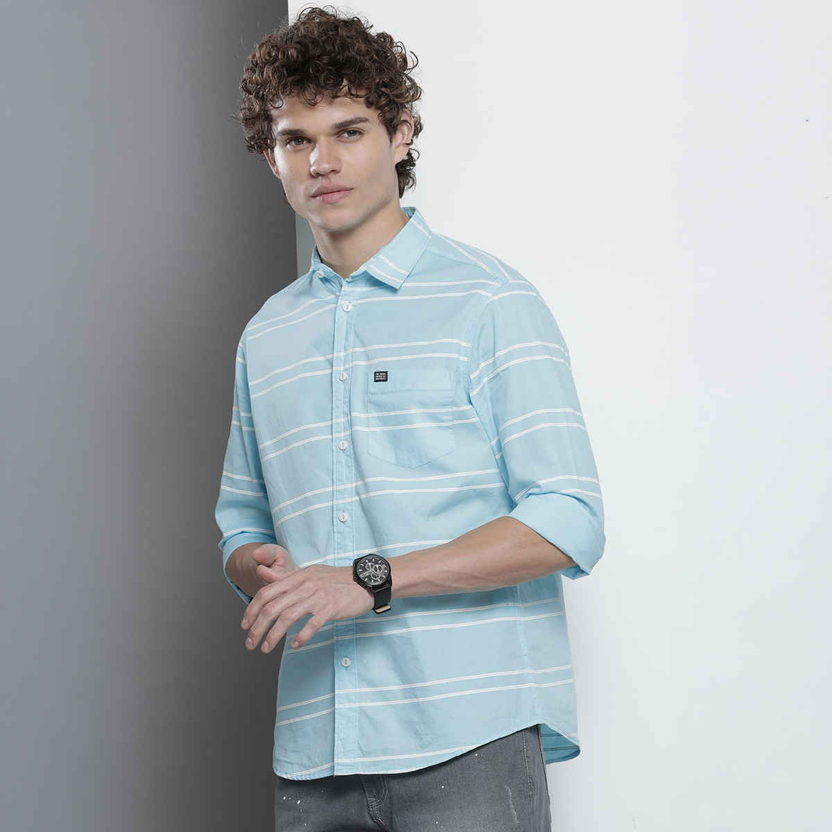 The Indian Garage Co Men's Slim Fit Striped Casual Shirt | Blue - S