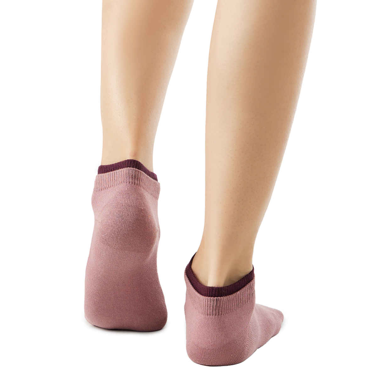 Jockey Women's Solid Cotton, Nylon and Elastane Low Show Socks | Assorted - Free Size