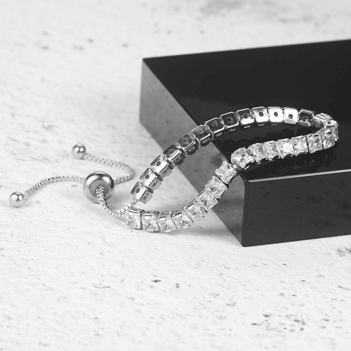 Designs & You Silver Plated Square Cut Cubic Zirconia White Matrix Tennis Bracelet | 1 Pack