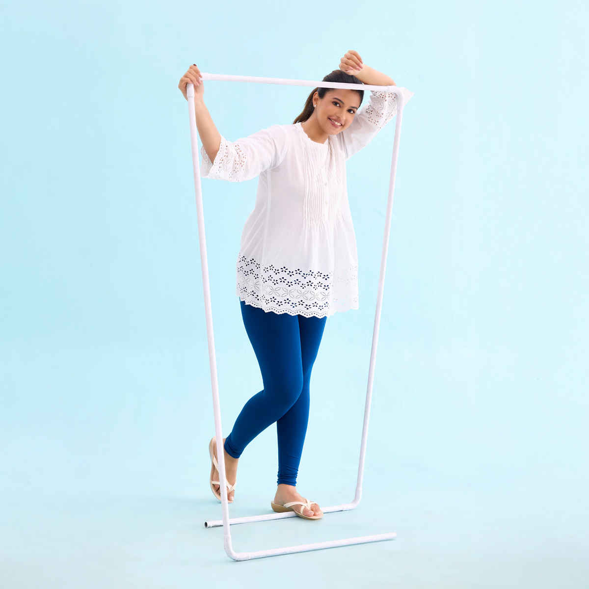 Go Colors Women's Solid Mid Rise Ankle Length Leggings | Royal - XL