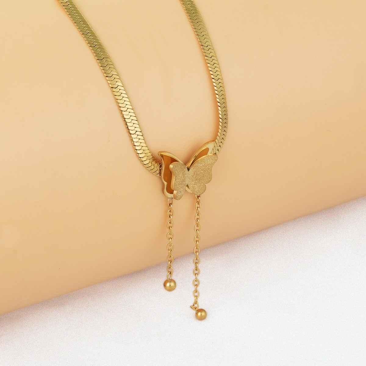 Fashion Frill Women's Butterfly Pendant Chain Gold Onesize