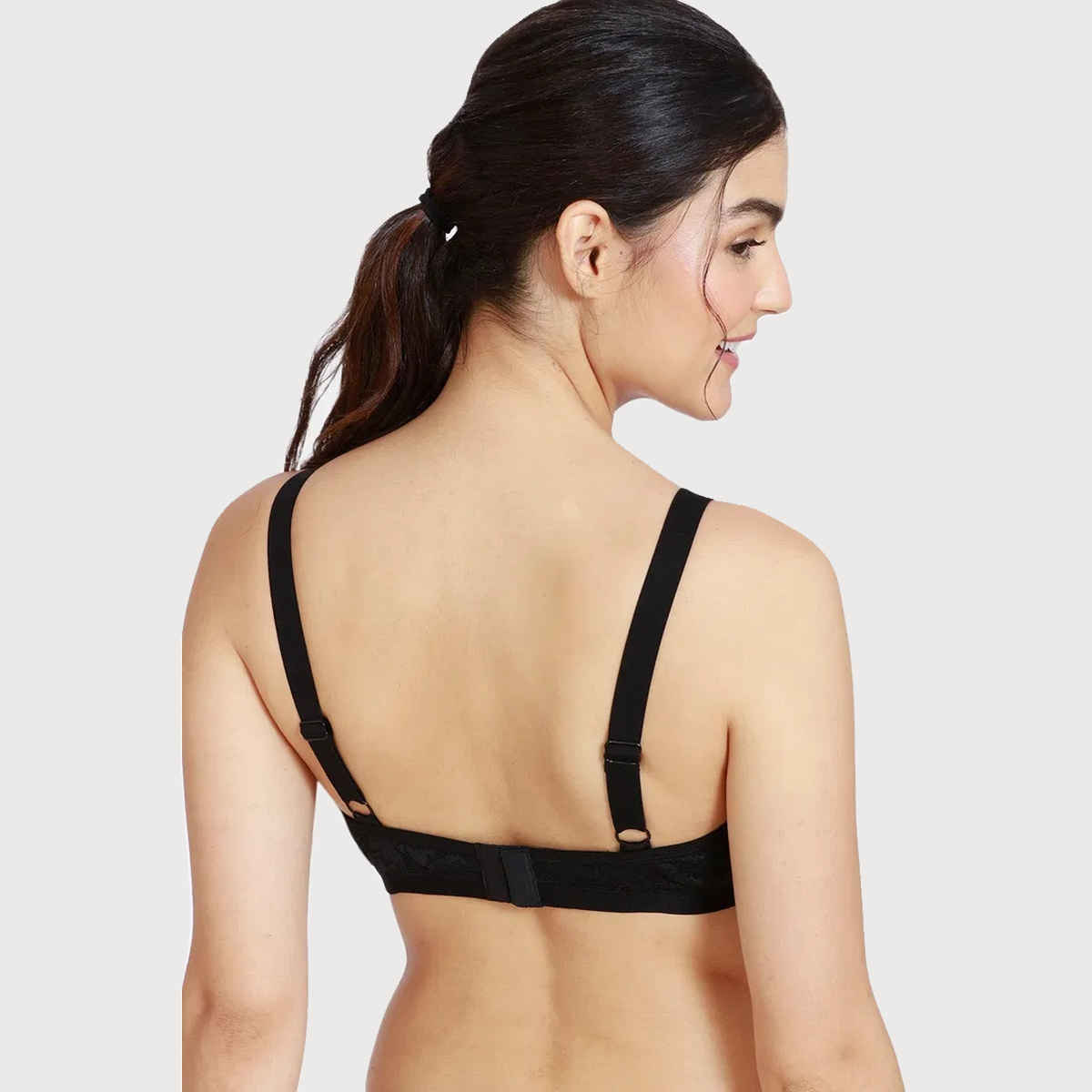 Zivame Women's Single Layered Non Wired Full Coverage T-shirt Bra | Black - 32B