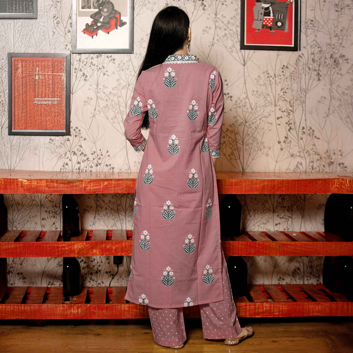 GoSriKi Women's Rayon Blend Straight Printed Kurta with Pant & Dupatta | BELAGAVI | Purple - L