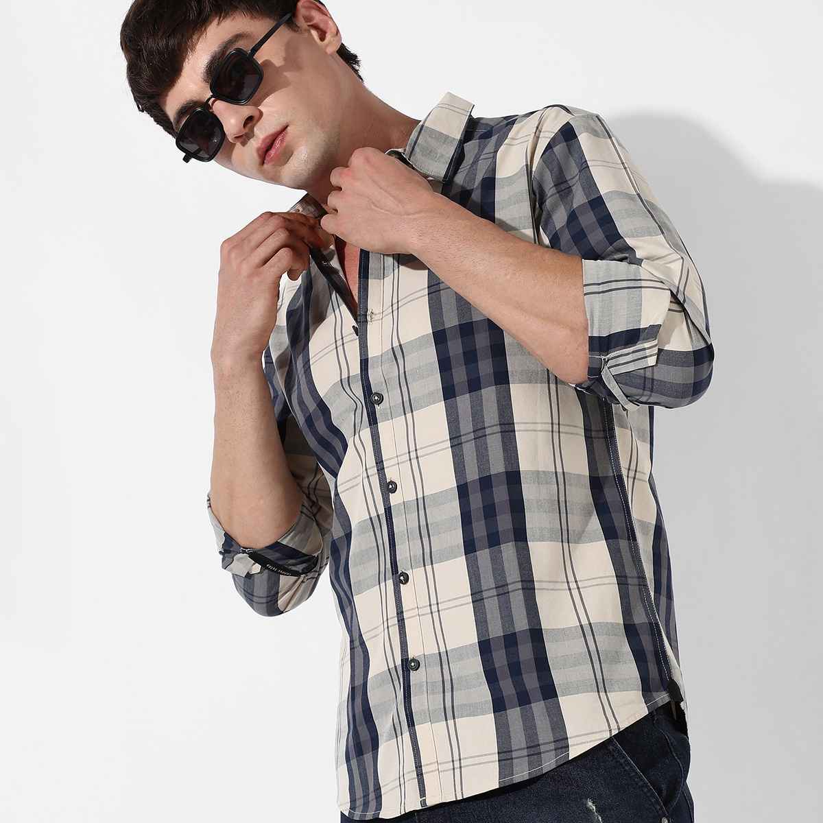 Campus Sutra Men's Tartan Plaid Shirt | Multicolour - L