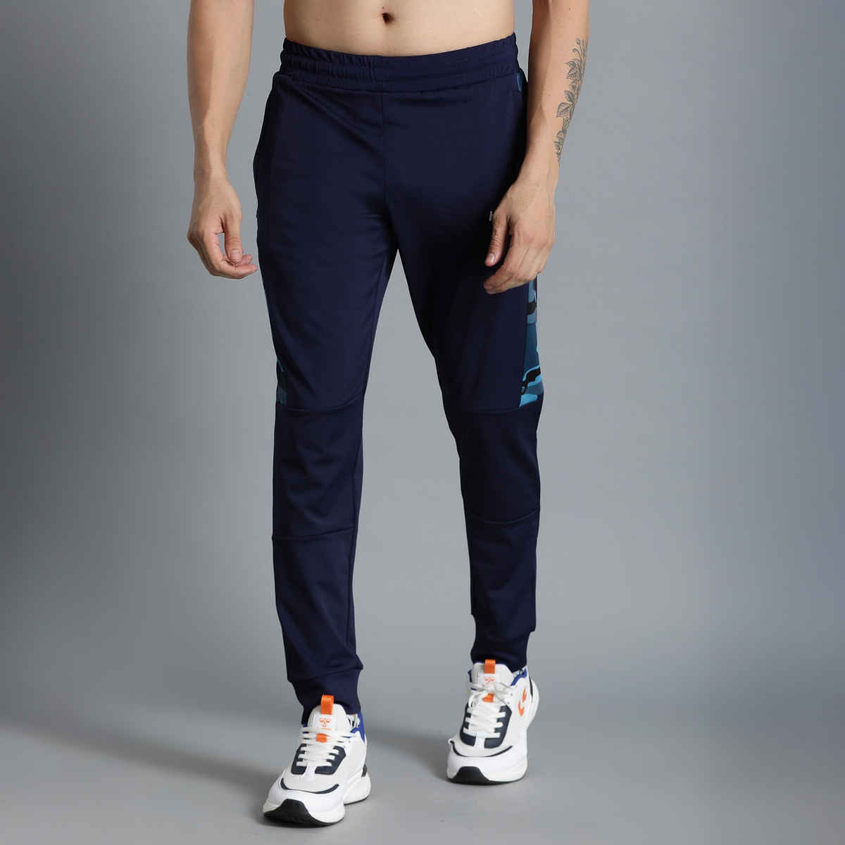 hummel Men's Ailis Solid Regular Fit Gym Track Pant with Zipper Pockets | Navy - XL