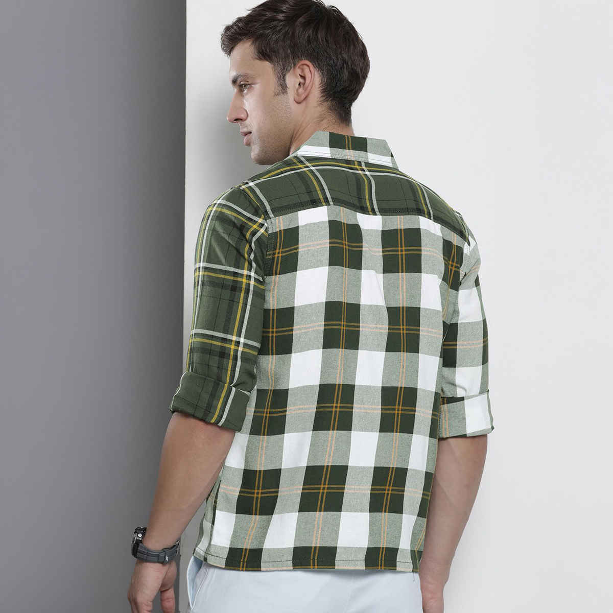 The Indian Garage Co Men's Regular Fit Checkered Street Over Shirt | Green - S