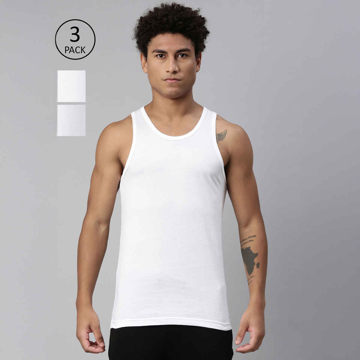 Levi's 012 Men's Classic Vest | White | M