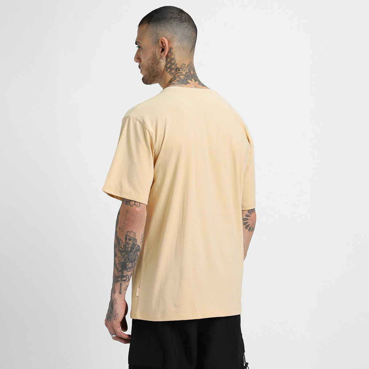 Veirdo Pure Cotton Oversized Fit Round Neck Swanwhite T-Shirt For Men - S
