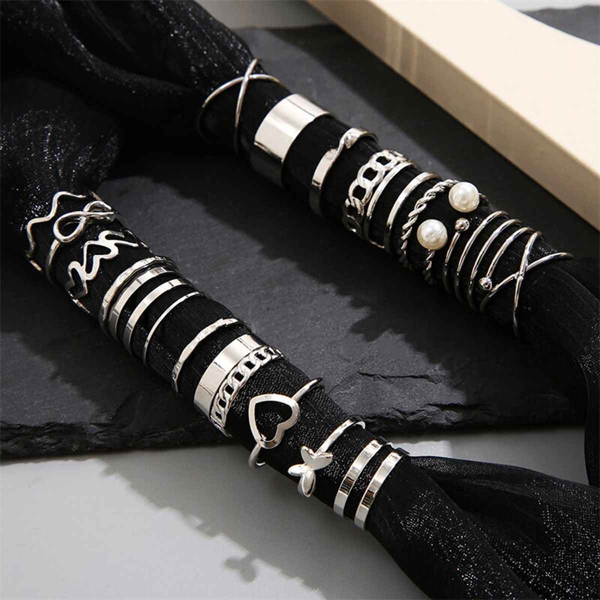 Jewels Galaxy Women Silver-Plated Stackable Finger Rings