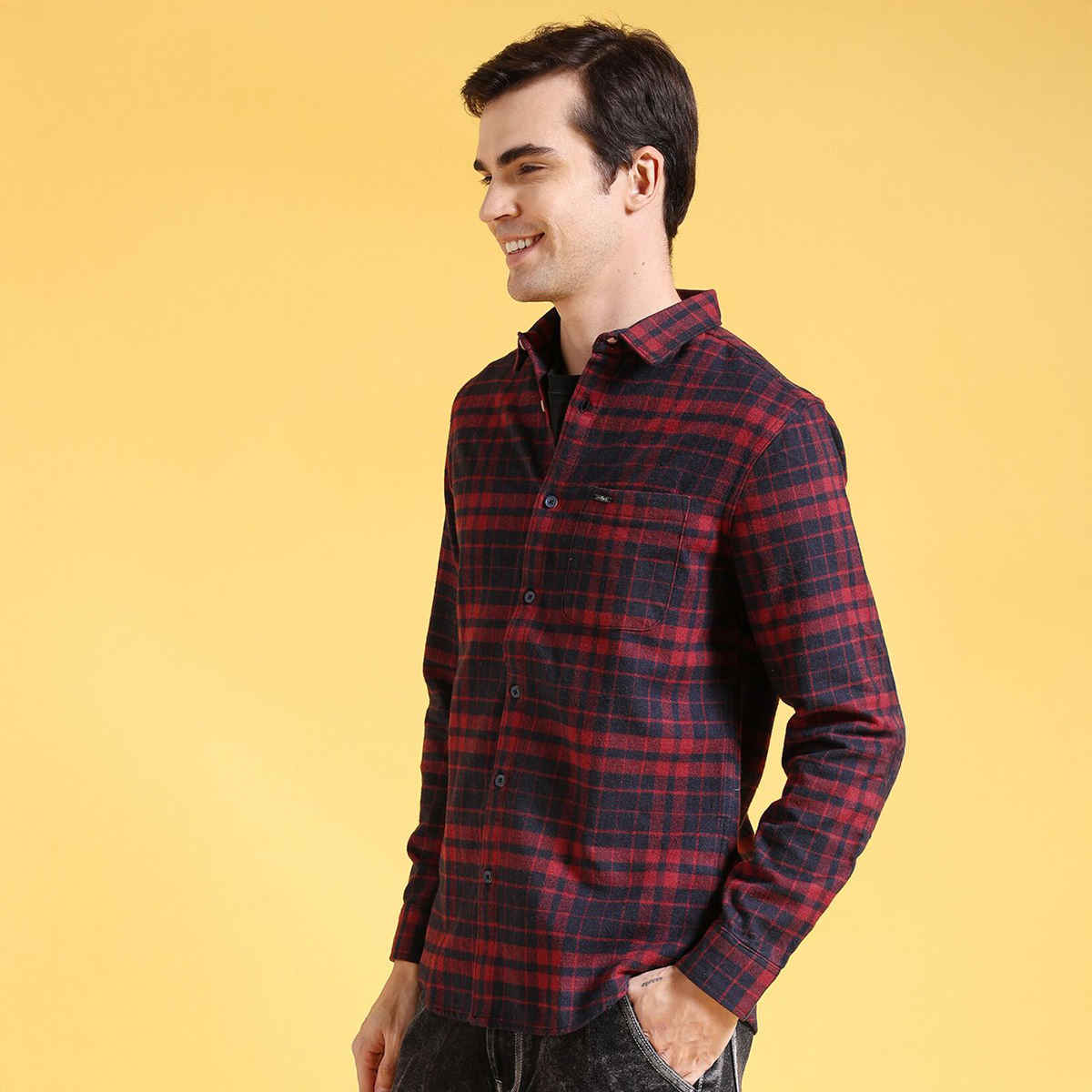 The Indian Garage Co Men's Slim Fit Checkered Casual Shirt | Navy Blue - XL