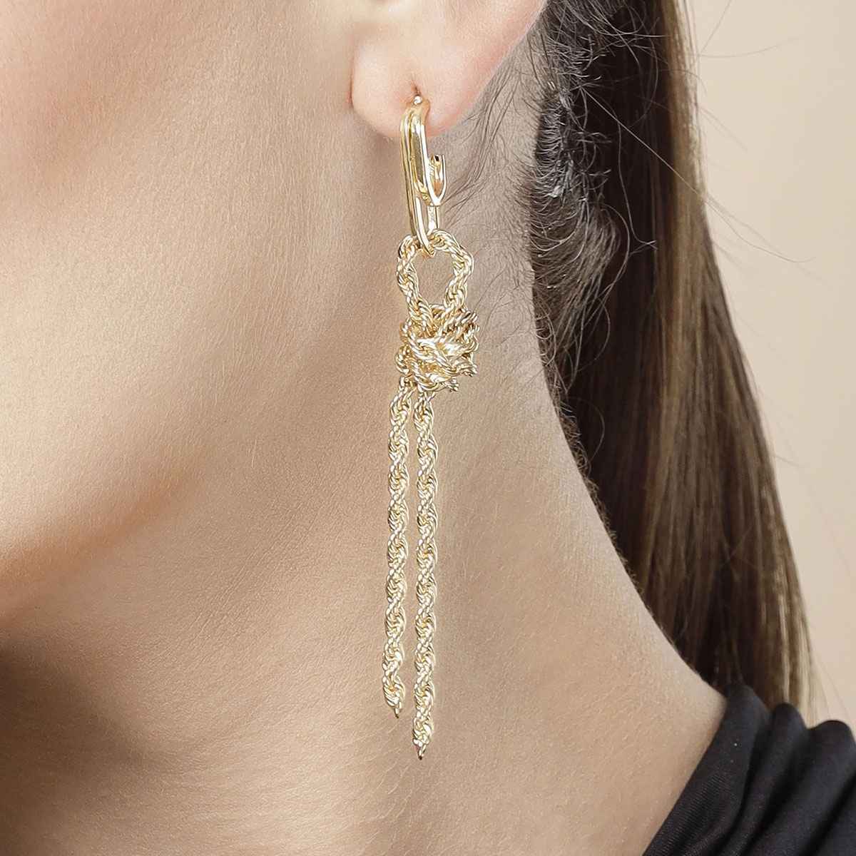 Karatcart Women's Dangle Earrings Gold One Size | 33038923
