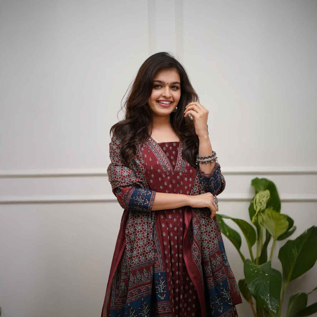 GoSriKi Women's Viscose Rayon Anarkali Printed Kurta with Pant & Dupatta | NAKULA | Wine - L