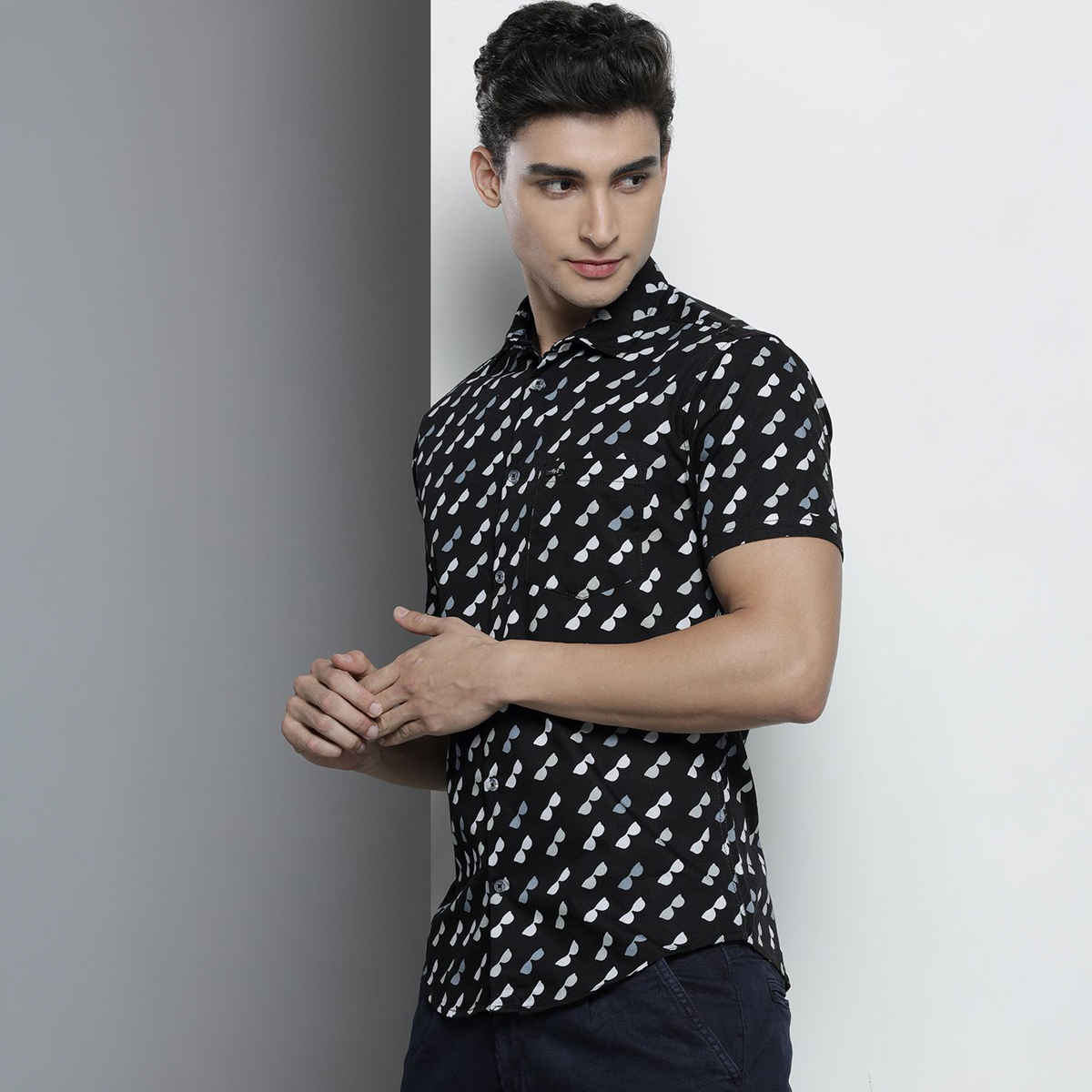 The Indian Garage Co Men's Slim Fit Conversational Print Resort Half Sleeve Shirt | Black - S