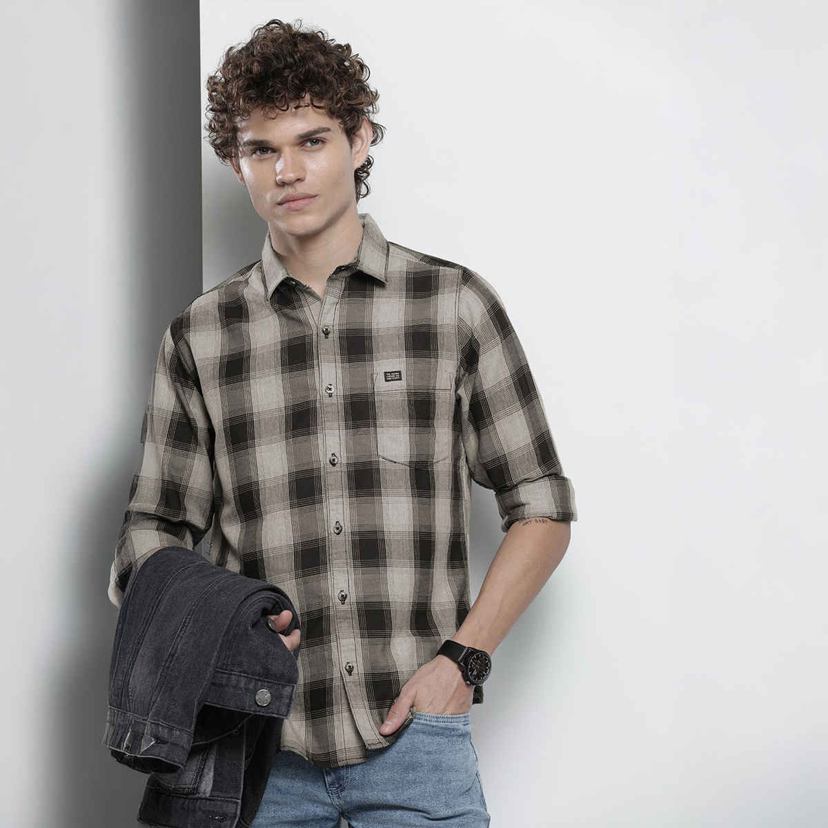 The Indian Garage Co Men's Slim Fit Checkered Casual Shirt | Grey - M