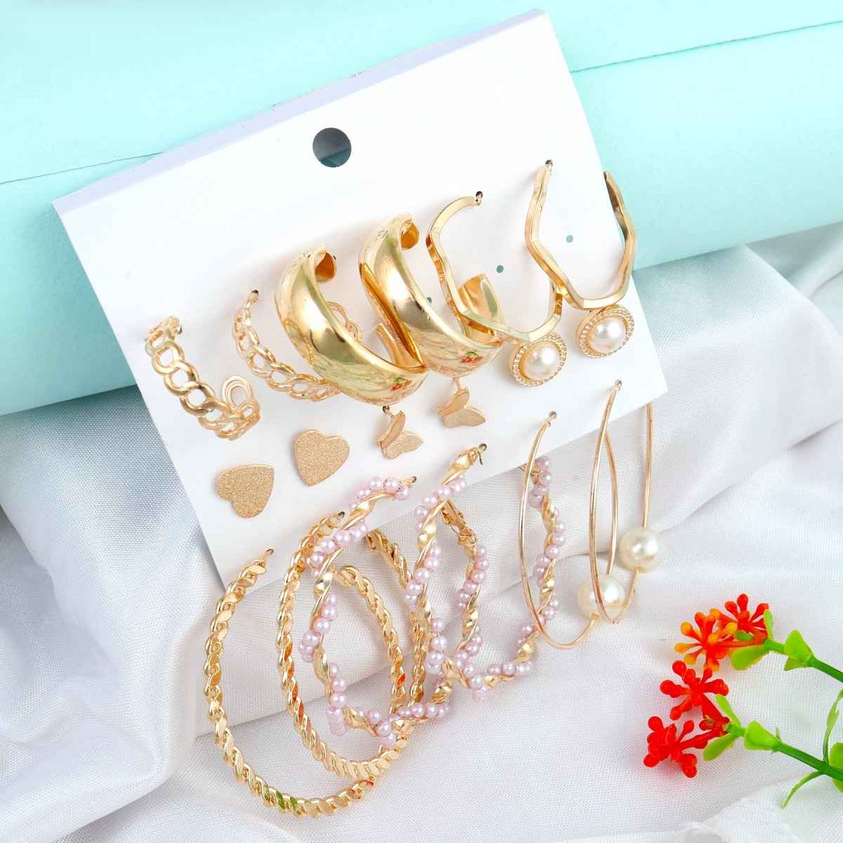 Fashion Frill Women's Stackable Earings Gold Regular