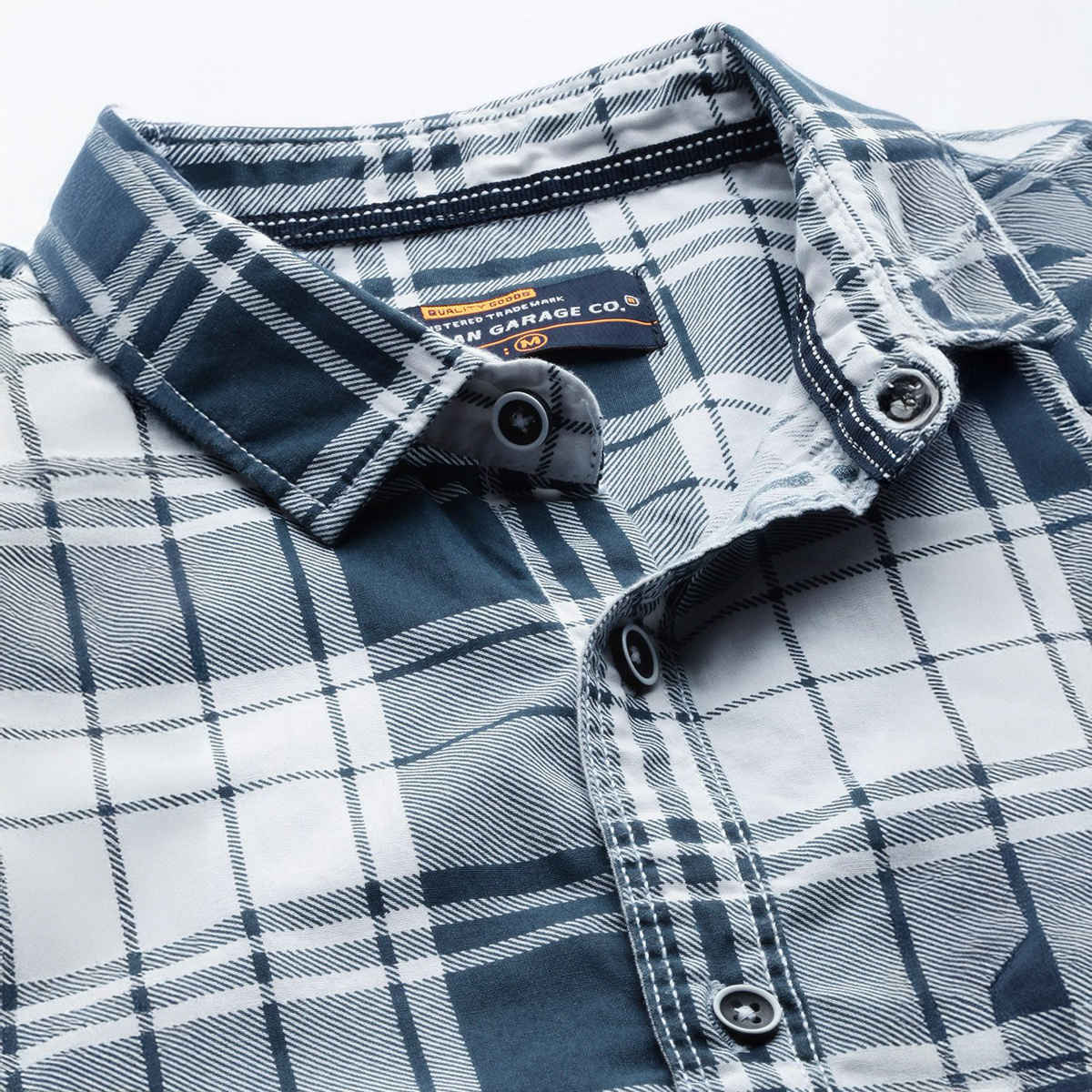 The Indian Garage Co Men's Slim Fit Checked Casual Shirt | White - L