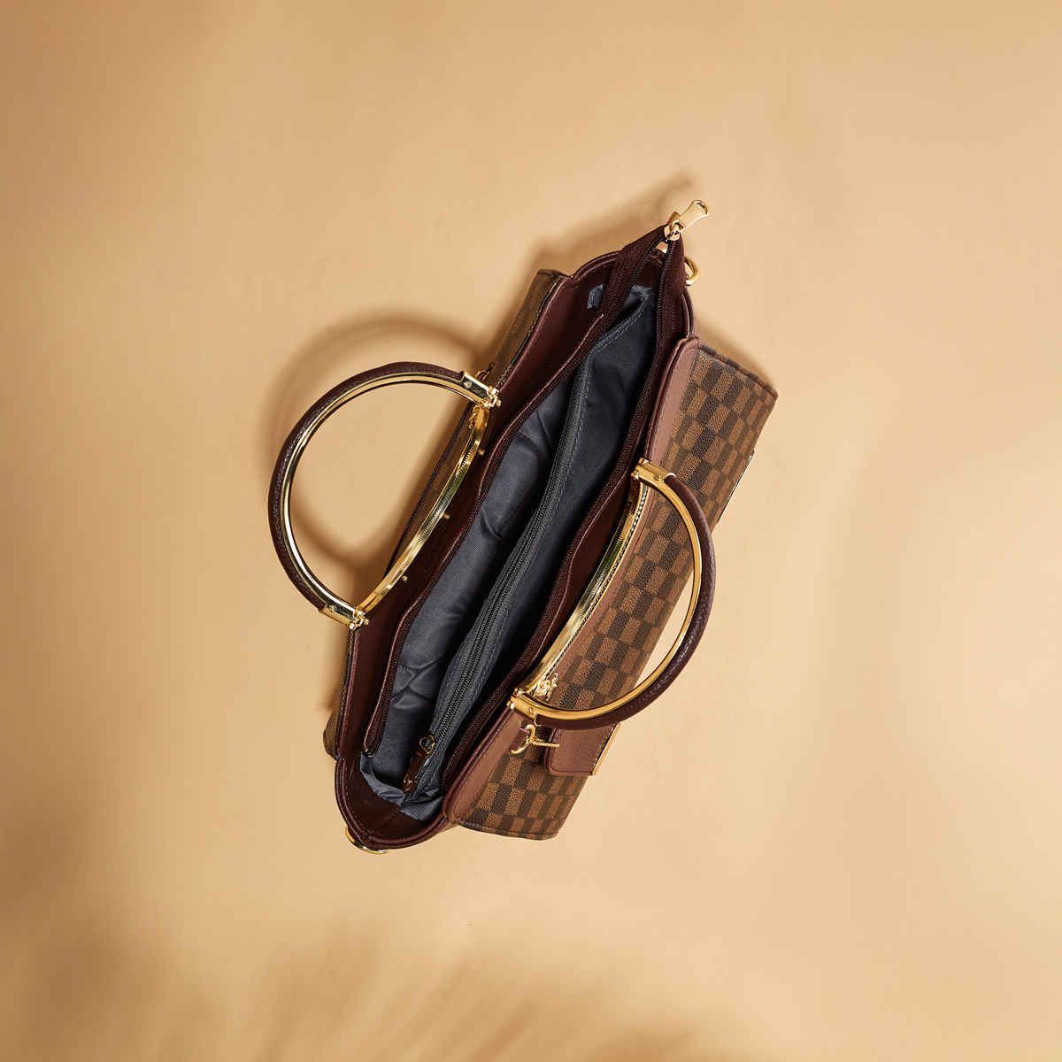 Fargo Women's Trendy Hand-held Bag | Brown