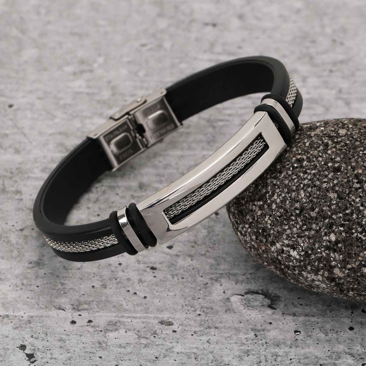 Fashion Frill Men's Buckle Bracelet Silver Onesize