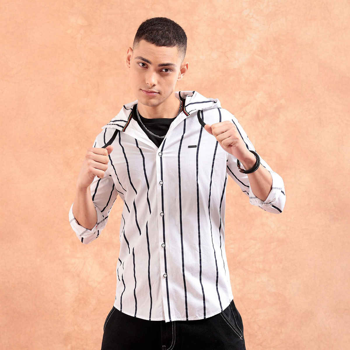 The Indian Garage Co Men's Slim Fit Vertical Striped Casual Shirt | White - XL