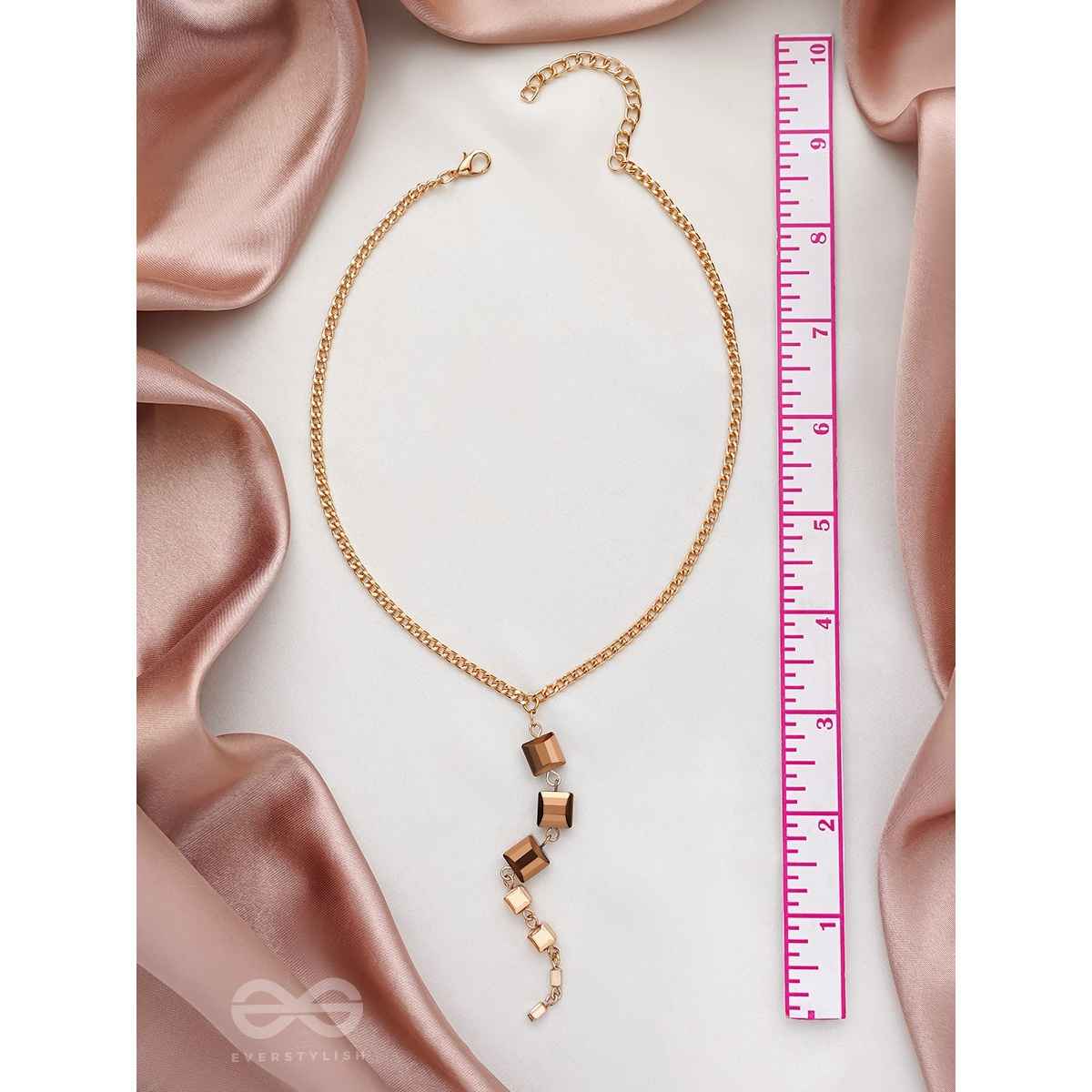 Everstylish Drop Dead Gorgeous Golden Embellished Necklace With Anti-tarnish Coating