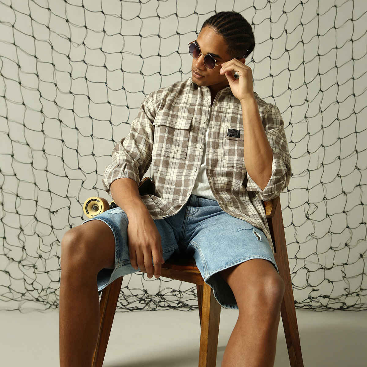 Hubberholme Men's Spread Collar Tartan Checks Double Pockets Oversized Casual Shirt | Beige - 42