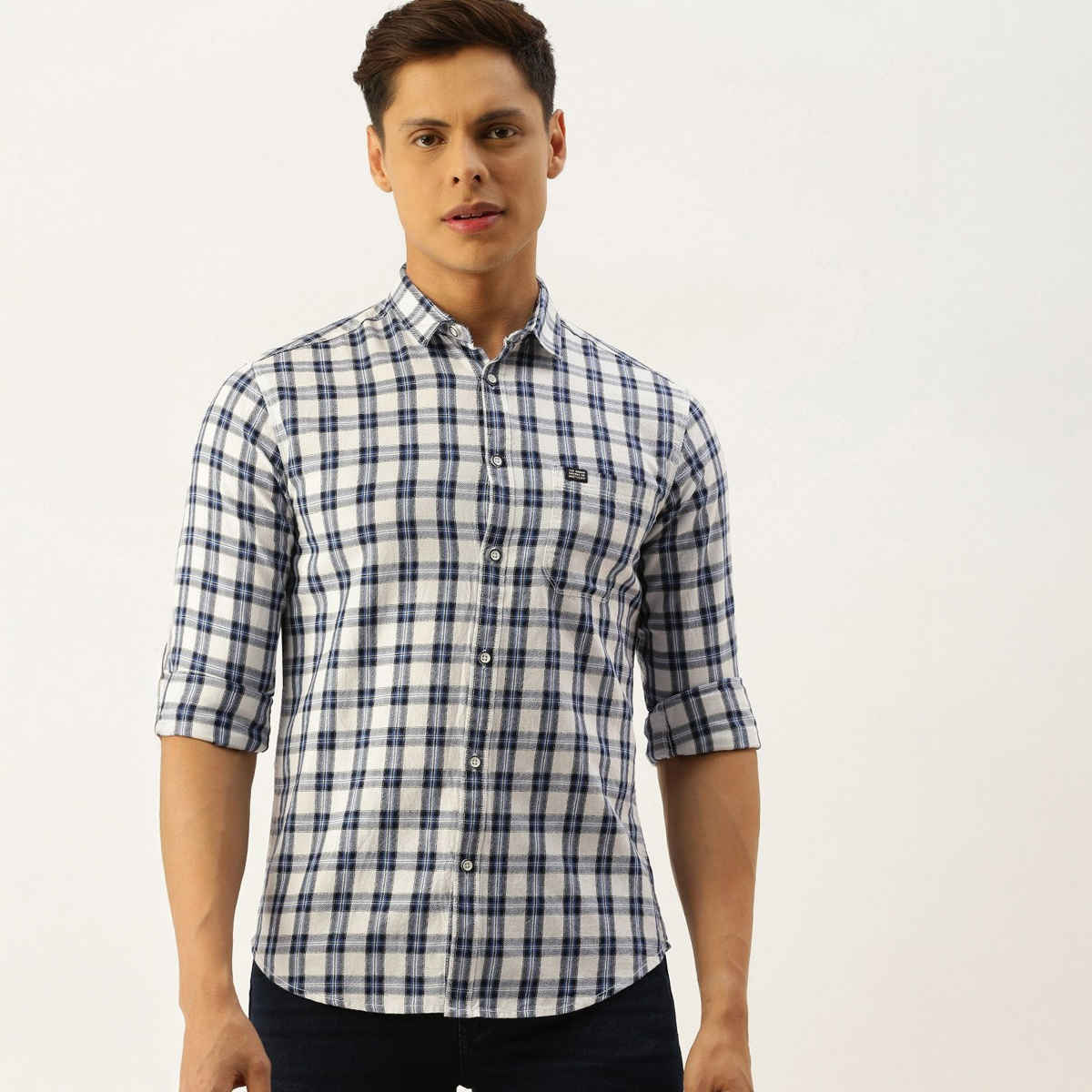 The Indian Garage Co Men's Slim Fit Checkered Casual Shirt | White - L