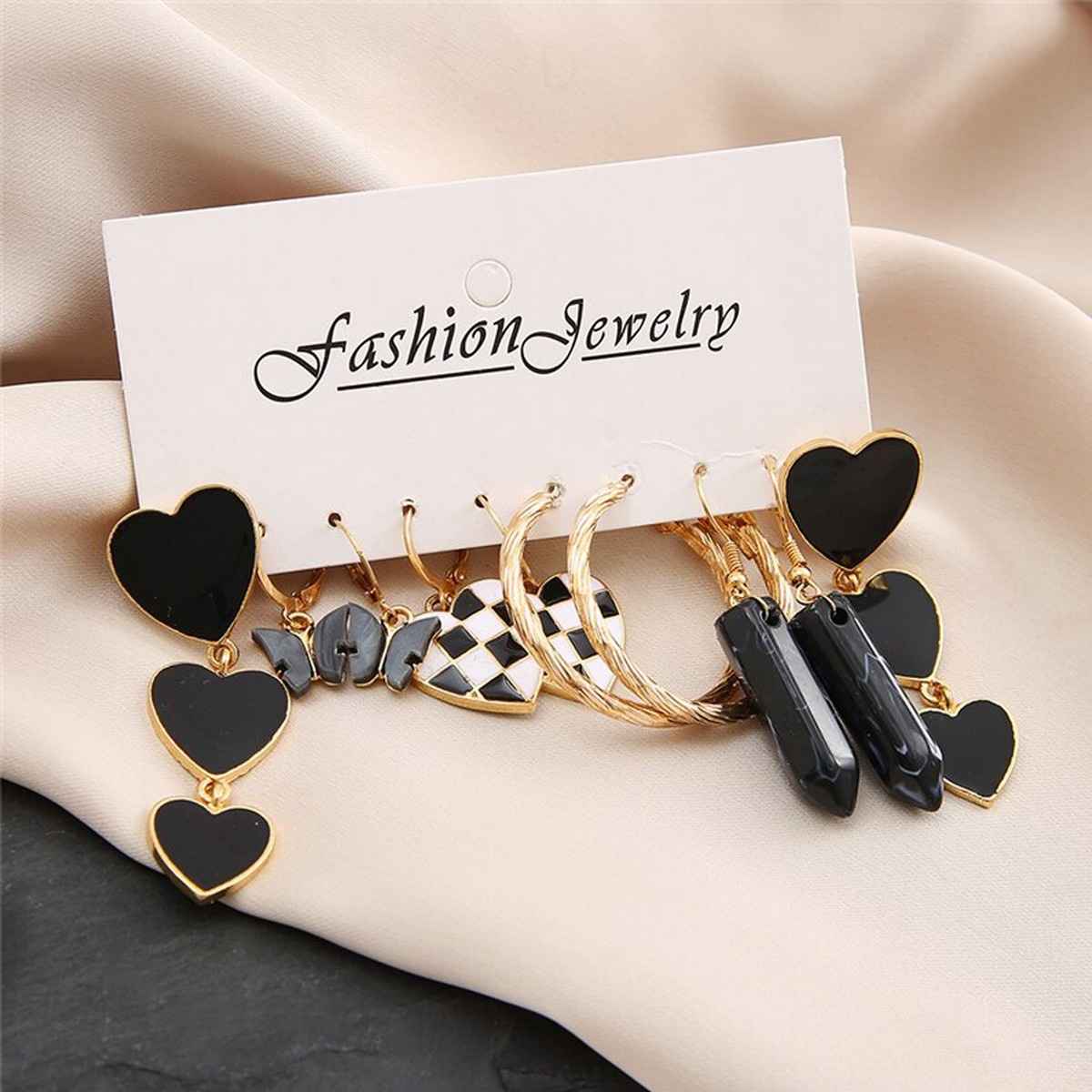 Fashion Frill Women's Stackable Earings Black Regular