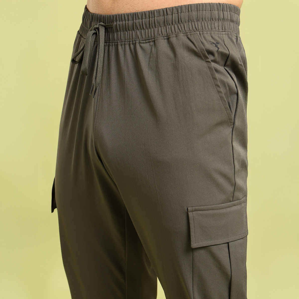 Technosport Men Poly Solid Relax Fit Sports Cargo Trackpants with TS FLEXI | Beetle | M