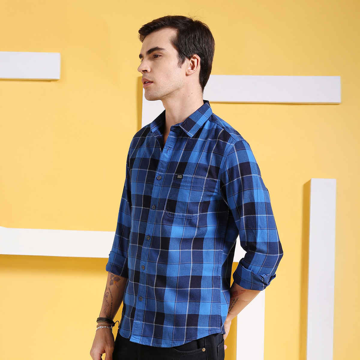 The Indian Garage Co Men's Slim Fit Checkered Casual Shirt | Blue - S
