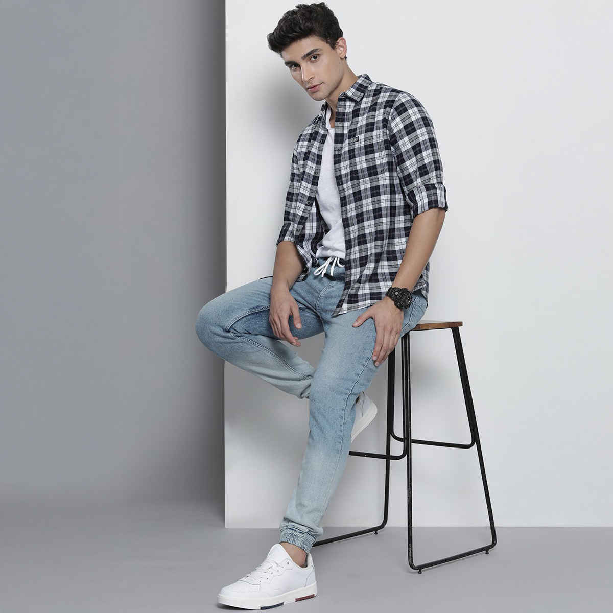 The Indian Garage Co Men's Slim Fit Solid Casual | Blue - 34