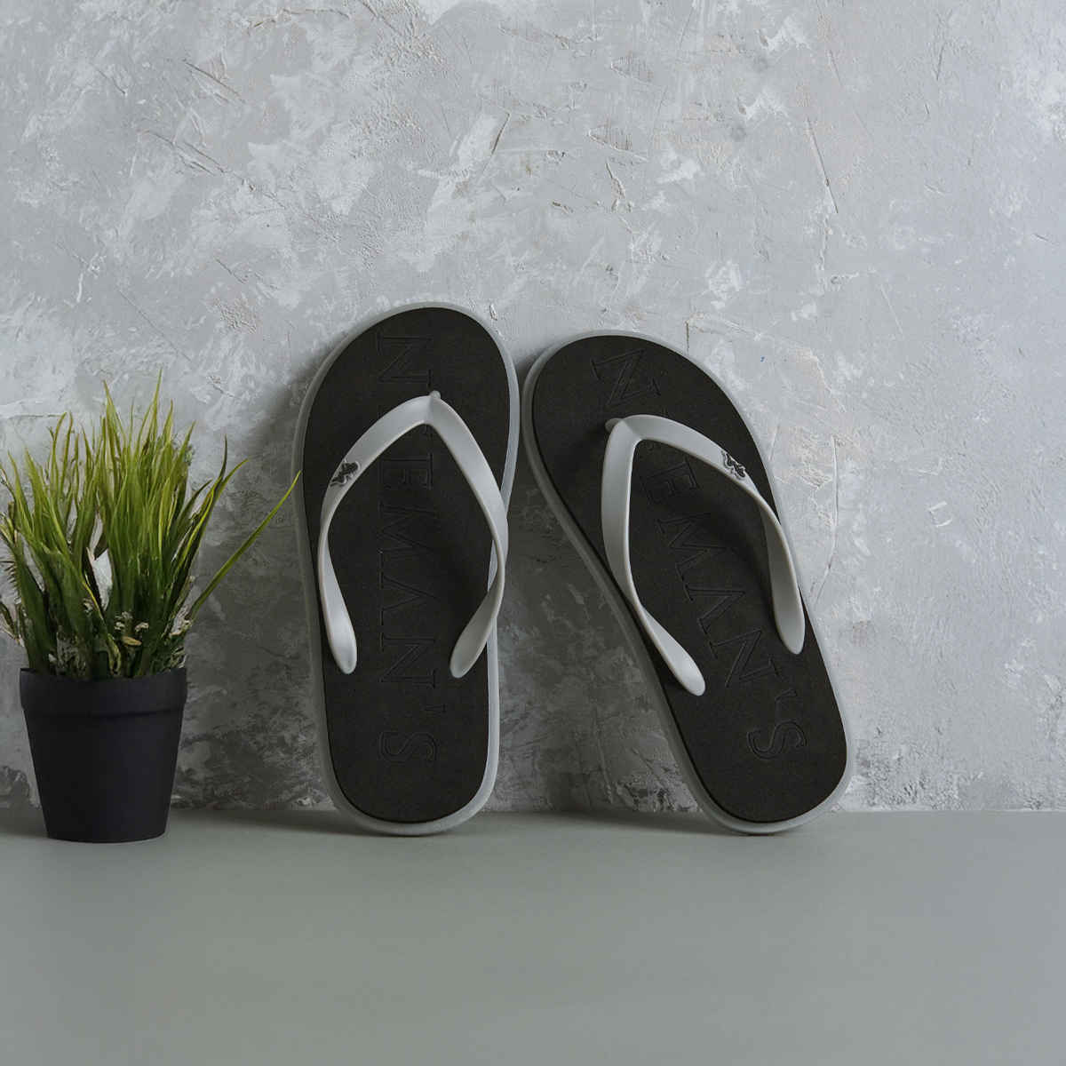 Neemans Unisex Eco Classic Slippers | Black with Grey - UK 8
