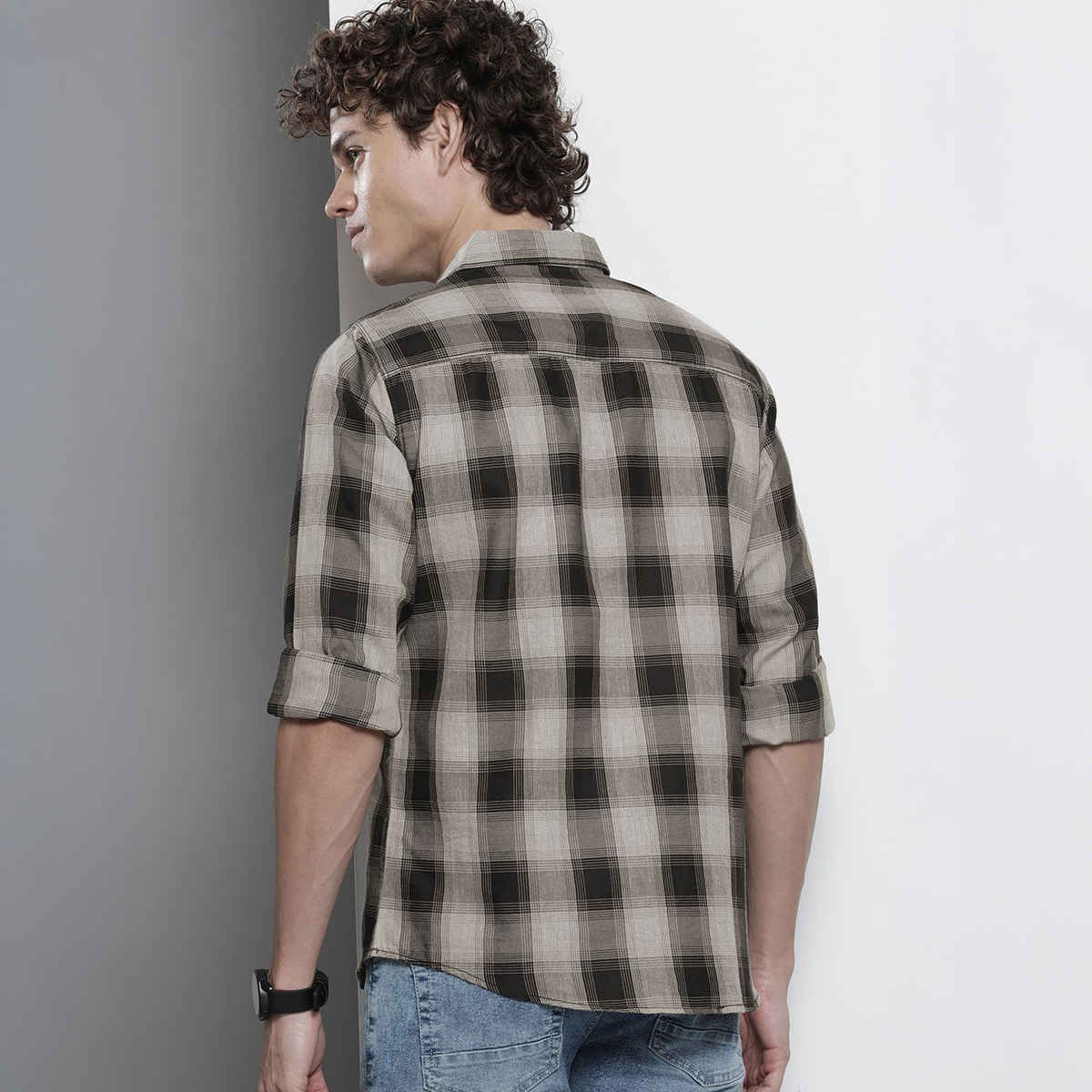 The Indian Garage Co Men's Slim Fit Checkered Casual Shirt | Grey - L