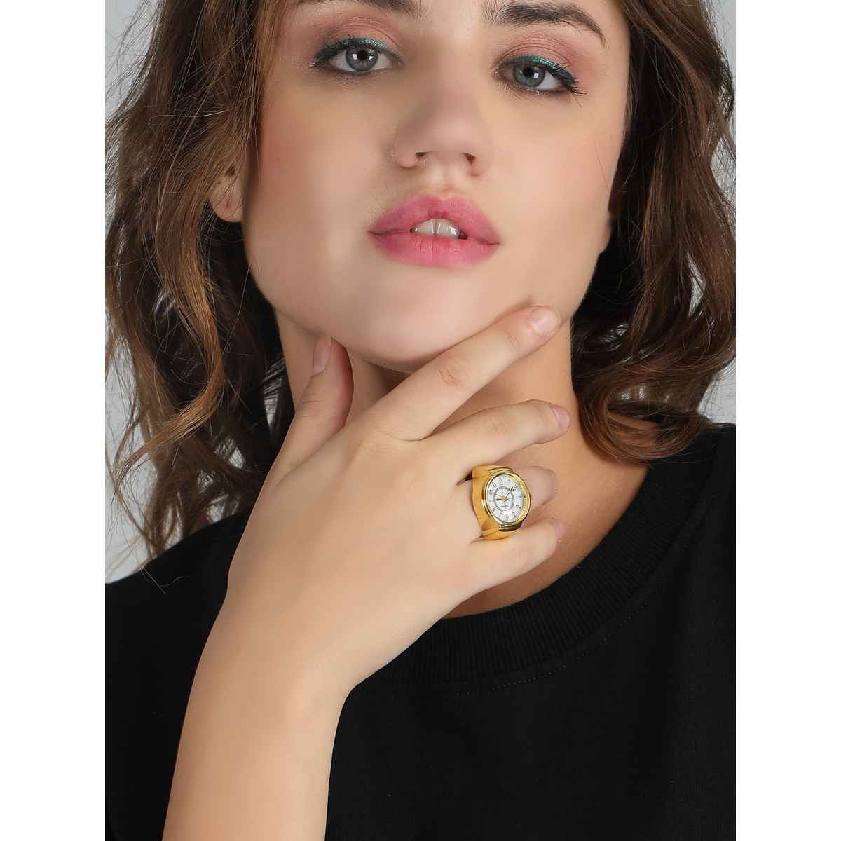 Fashion Frill Women's Romen Watch Rings Gold Onesize