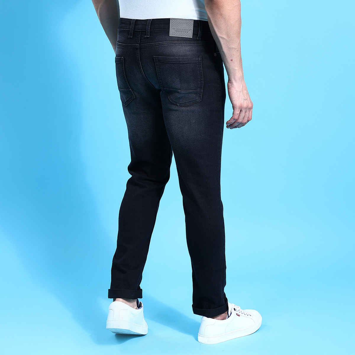 The Indian Garage Co Slim Fit Solid Casual Jeans | Black - 32